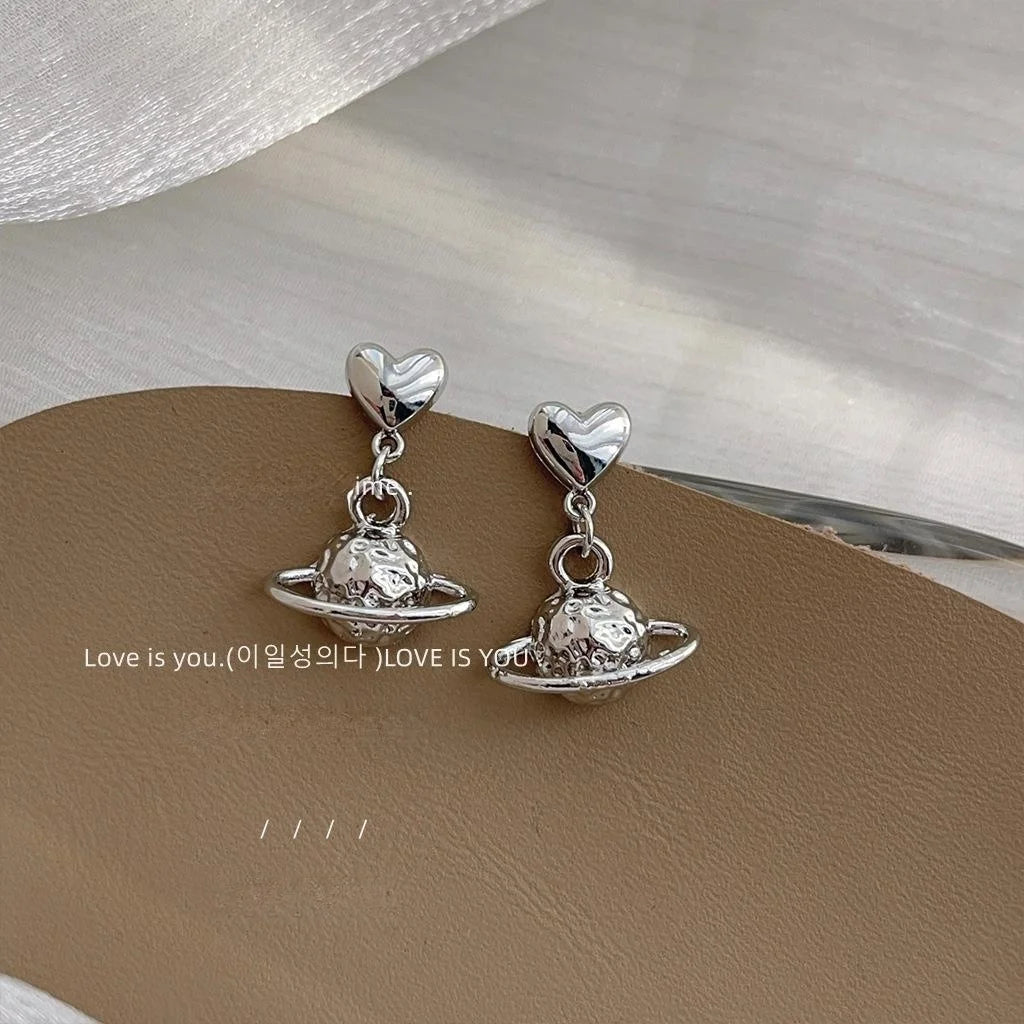 Sweet Cool Silver Tone Metal Planet Geometric Stud Earrings Style Minimalist Ear Jewelry