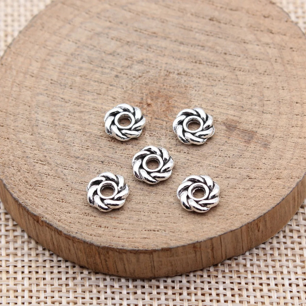 8x8x2.4mm 0.41g Multicolor Zinc Alloy Round Spacer Beads for DIY Bracelet Necklace Jewelry Making