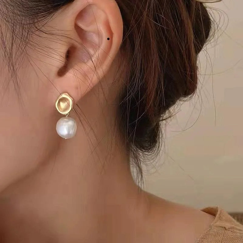 Baroque Freshwater Pearl Stud Earrings Matte Silver Plated Copper Geometric Vintage Jewelry