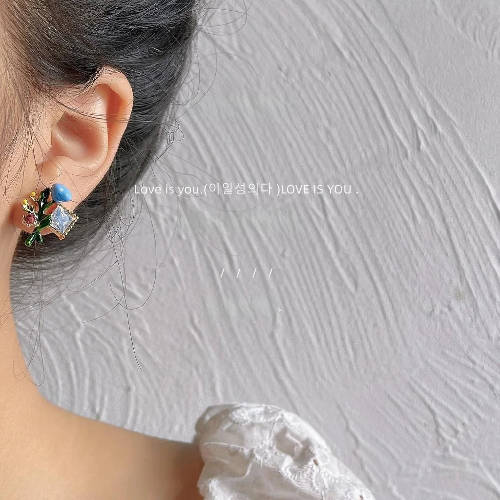 Vintage Asymmetric Enamel Drip Glaze Flower Stud Earrings Copper 14K Plated Floral Jewelry