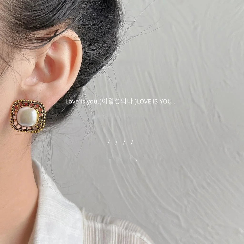 Vintage Antique Gold Plated Alloy Square Geometric Pearl Stud Earrings For Women