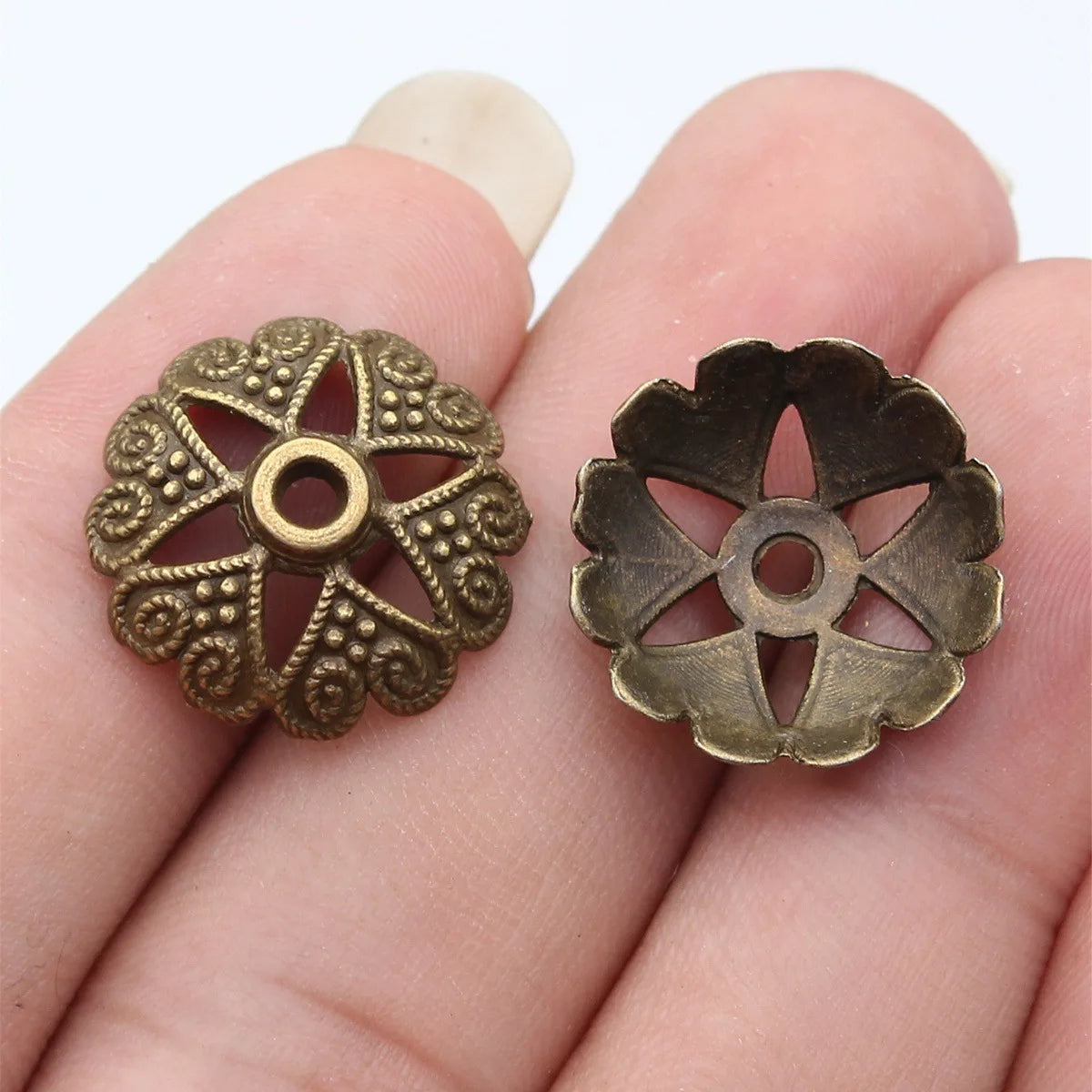 19x19x5.9mm 1.4g Multicolor Zinc Alloy Flower Bead Caps for DIY Bracelet Necklace Jewelry Making