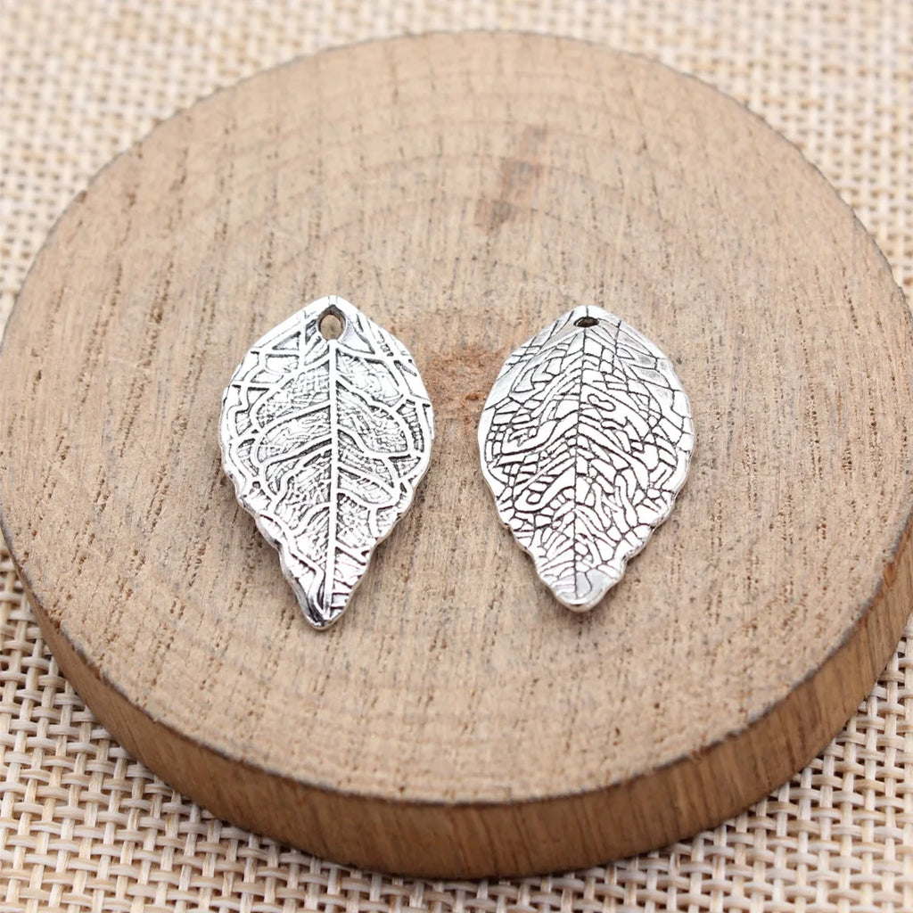 26x15mm 1.65g Multi Color Zinc Alloy Leaf Charm Pendant for DIY Bracelet Necklace Jewelry Making