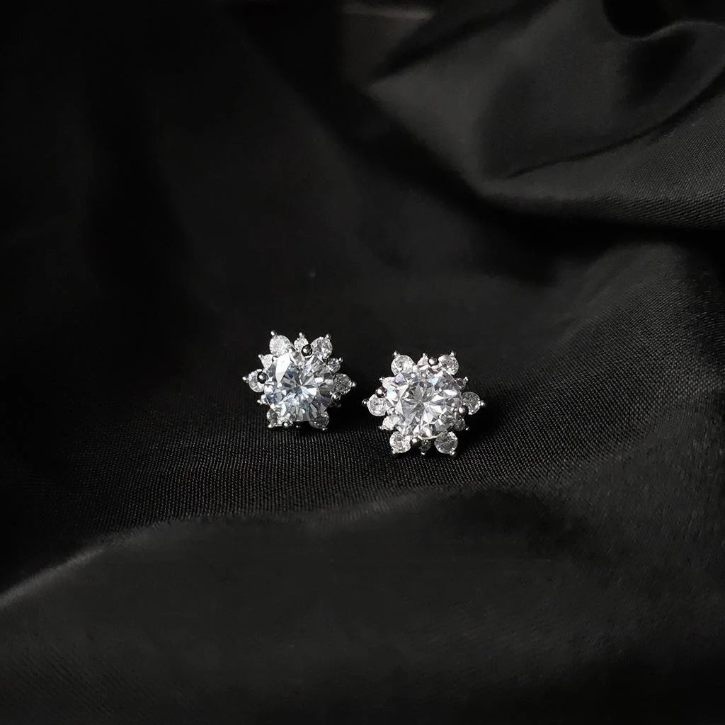 Mini Snowflake Micro Pave Zircon Copper Stud Earrings Silver Plated Pins For Women