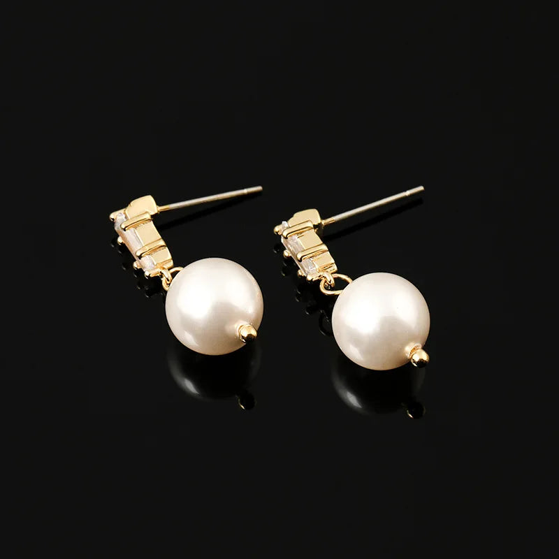 Luxury Spiral Disc Pearl Drop Zircon Alloy Stud & Clip On No Piercing Vintage Commuter Earrings