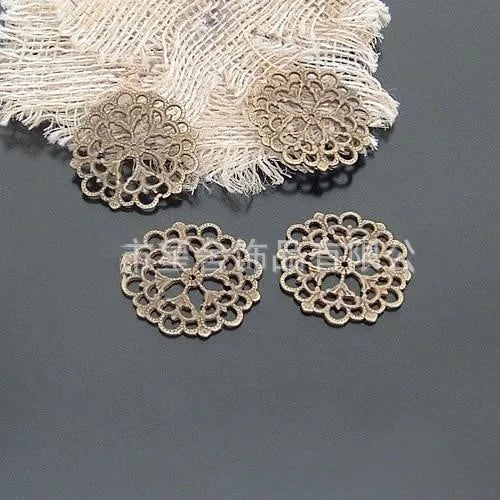 29MM Antique Silver Zinc Alloy Snowflake Hollow Charm Pendant for DIY Necklace Bracelet Jewelry Making