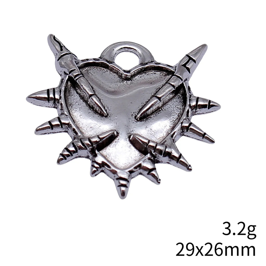 29x26mm 3.2g Antique Silver Zinc Alloy Gothic Claw Heart Charm Pendant for DIY Necklace Making