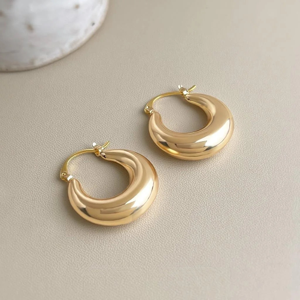 Vintage Luxury Geometric Oval Copper Hoop Earrings Smooth Hollow Statement Earrings For Women