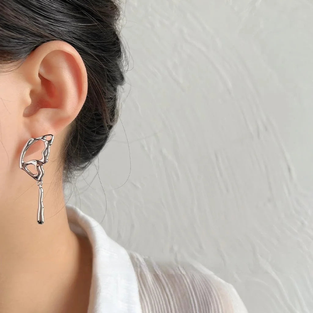 Freshwater Pearl Asymmetric Butterfly Stud Earrings Sweet Cool Lava Liquid Hollow Wing Jewelry