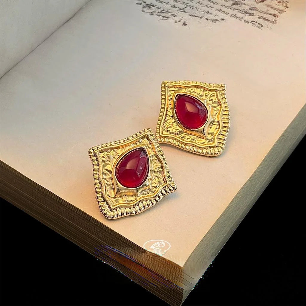 2025 French Vintage Irregular Geometric Diamond Copper Drop Earrings