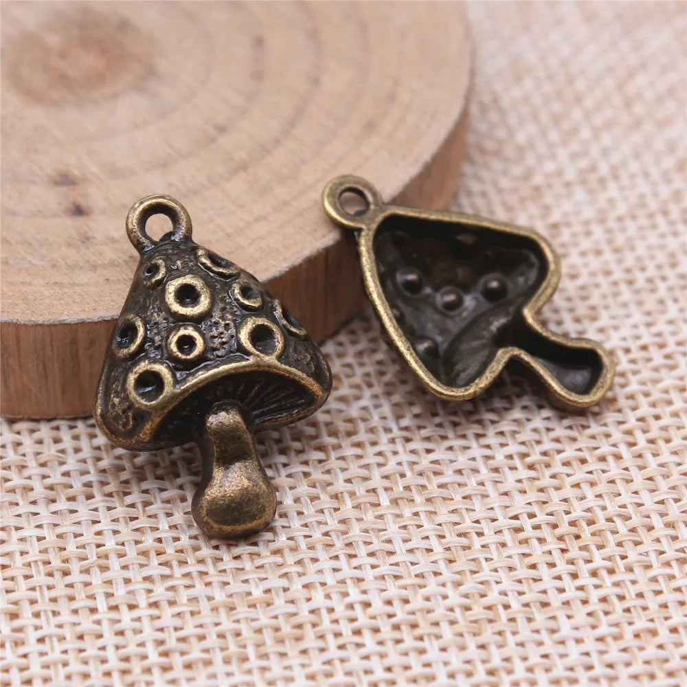 18x26mm 2.5g Multicolor Zinc Alloy Mushroom Charm Pendant for DIY Fantasy Theme Jewelry Making