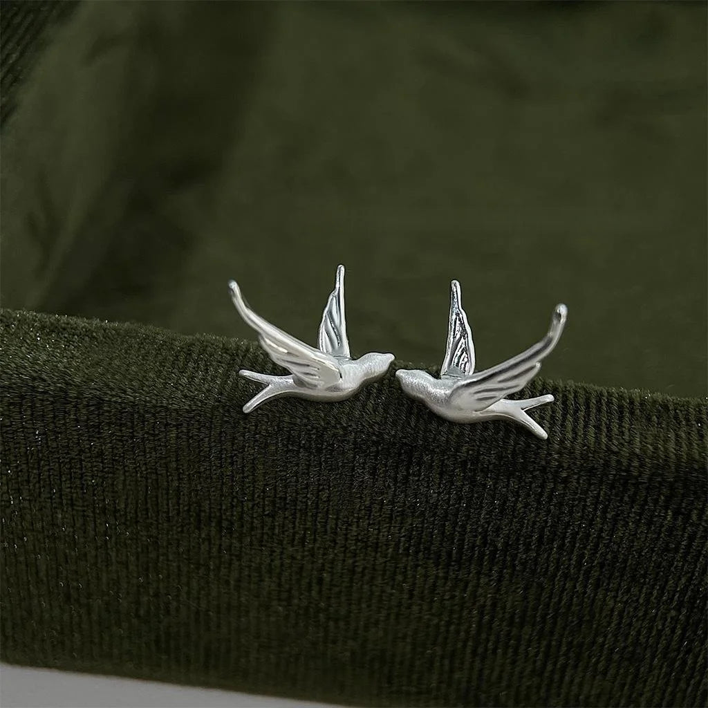 New Chinese Style Copper Flying Bird Stud Earrings For Women 2025 Designer Jewelry