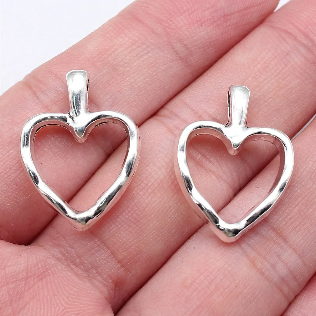 24x18mm 2.8g Antique Silver Zinc Alloy Hammered Hollow Heart Charm Pendant for DIY Necklace Making