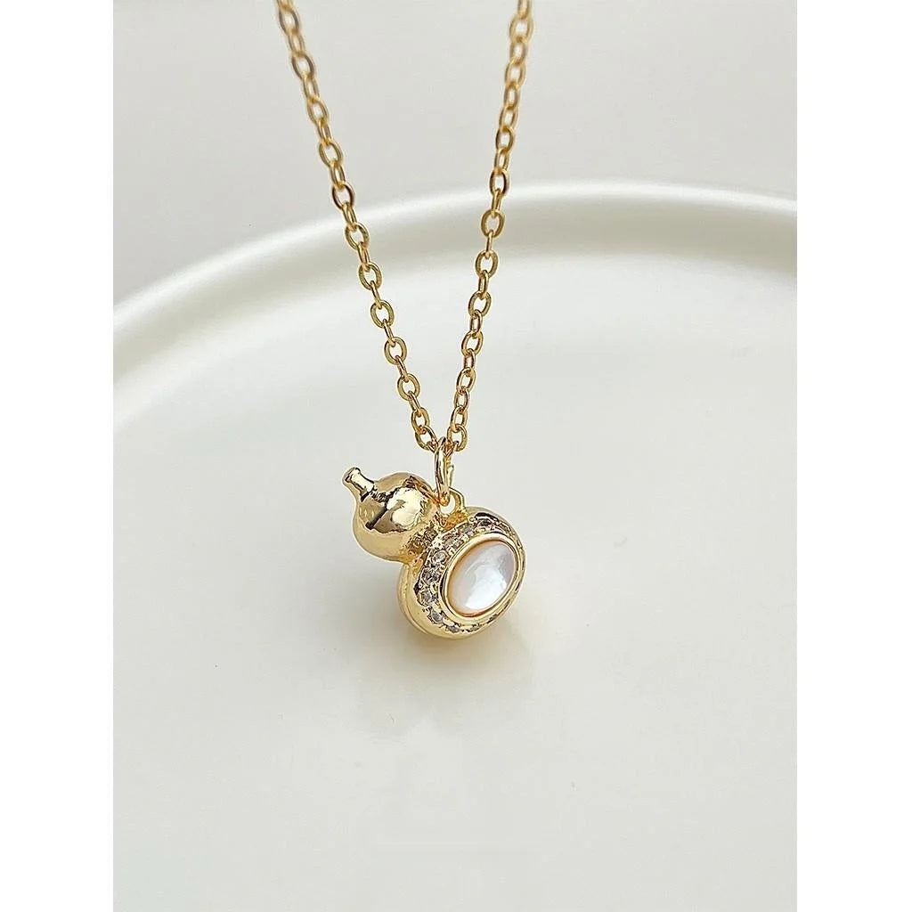 Light Luxury 18K Gold Plated Copper Mother Of Pearl Zircon Gourd Pendant Necklace For Women