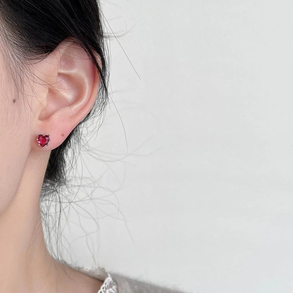 French Minimalist Red Heart Mini Zircon Copper Stud Earrings Micro Pave Sweet Cool Jewelry