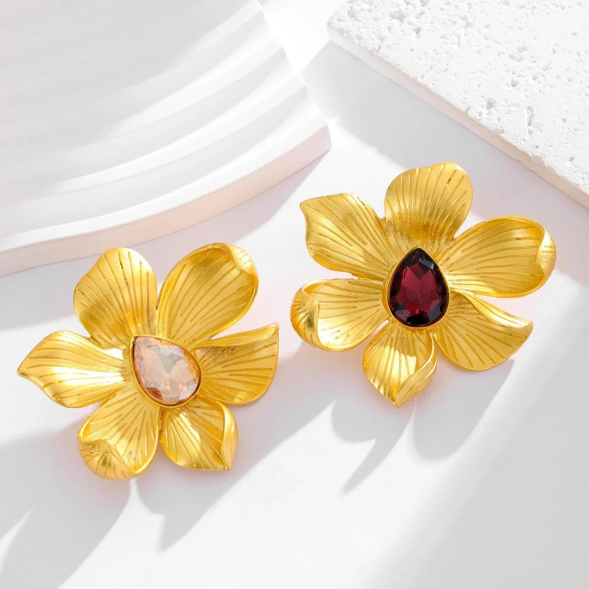Luxury Gold Flower Brooch With Red Teardrop Glass Crystal Center, Elegant Floral Lapel Pin Corsage Gift