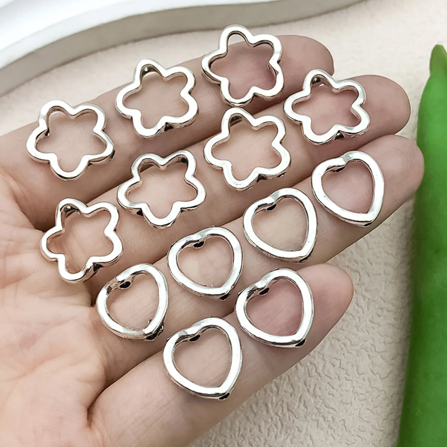 Zinc Alloy Hollow Flower Heart Spacer Beads for DIY Beaded Bracelet Necklace