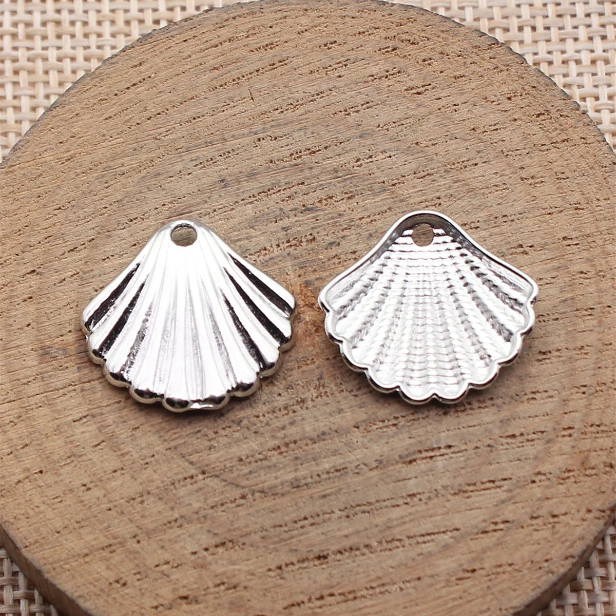 19x17mm 1.2g Multicolor Zinc Alloy Shell Charm Pendant for DIY Beach Style Jewelry Making