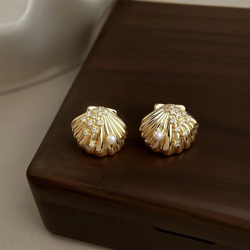 14K Gold Plated Copper Shell Stud Earrings With Micro Pave Zircon Ocean Star Luxury Style