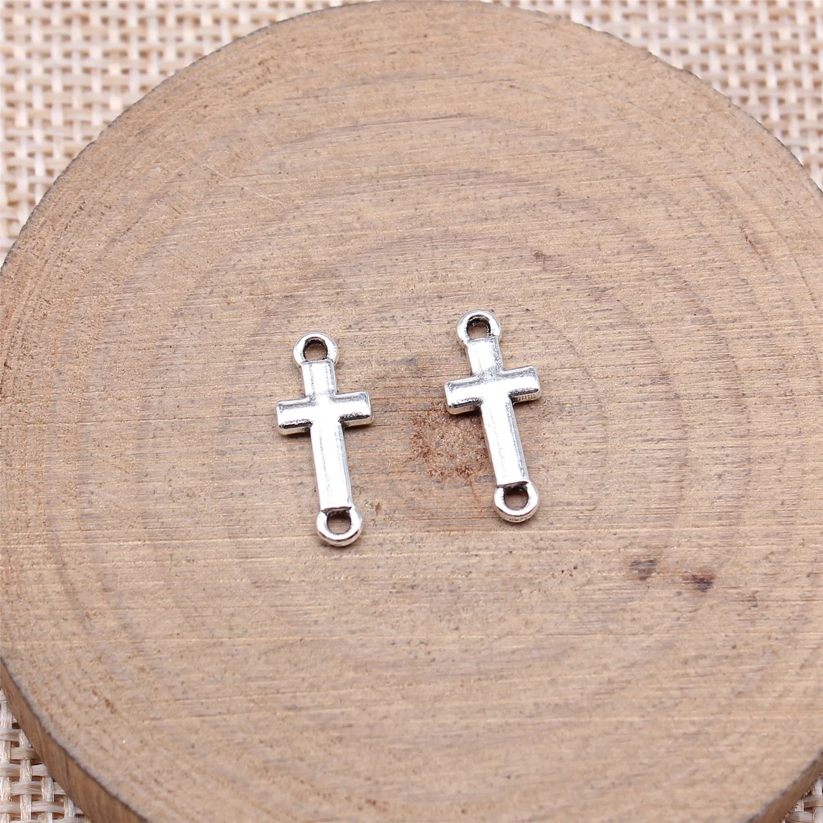 15x6mm 0.37g Antique Silver Zinc Alloy Cross Connector Charm for DIY Bracelet Necklace Making