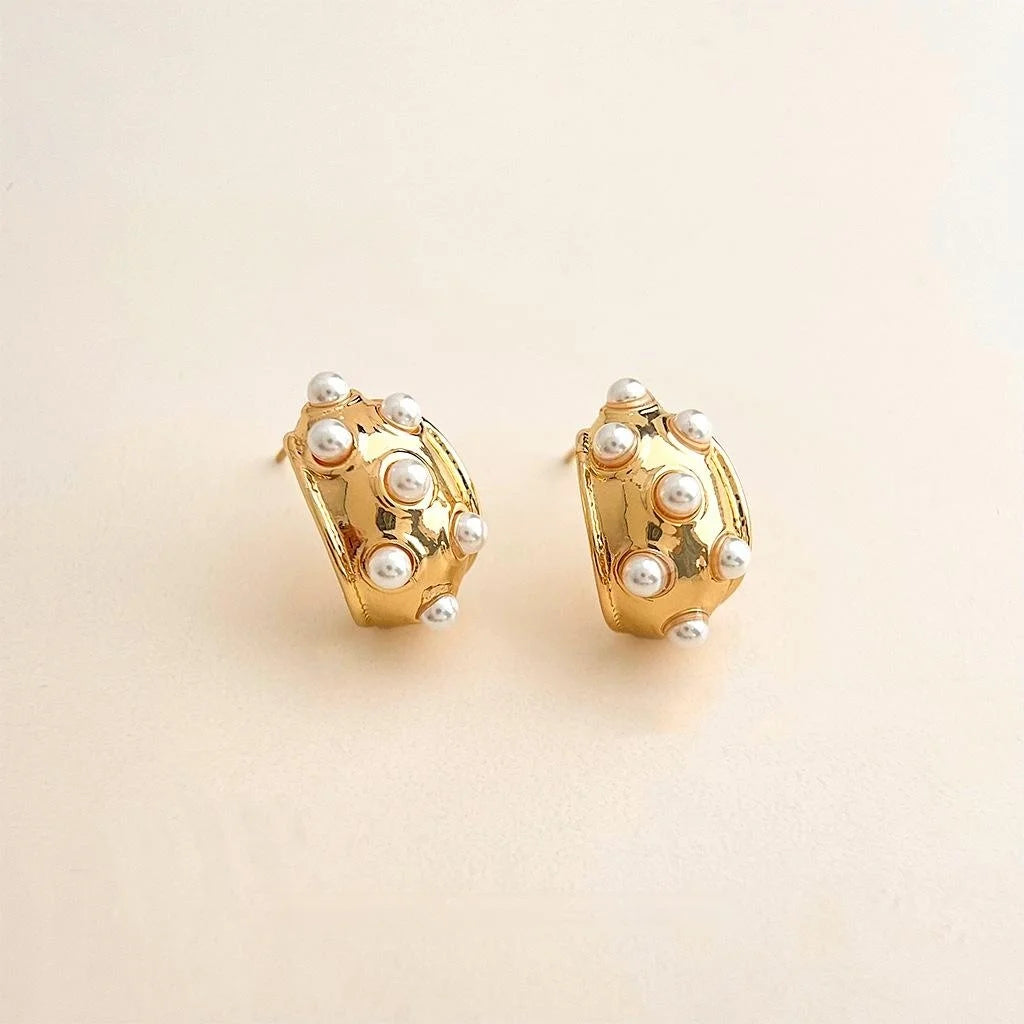 French Vintage Copper High Gloss Pearl Teardrop Stud Earrings Light Luxury Geometric Jewelry