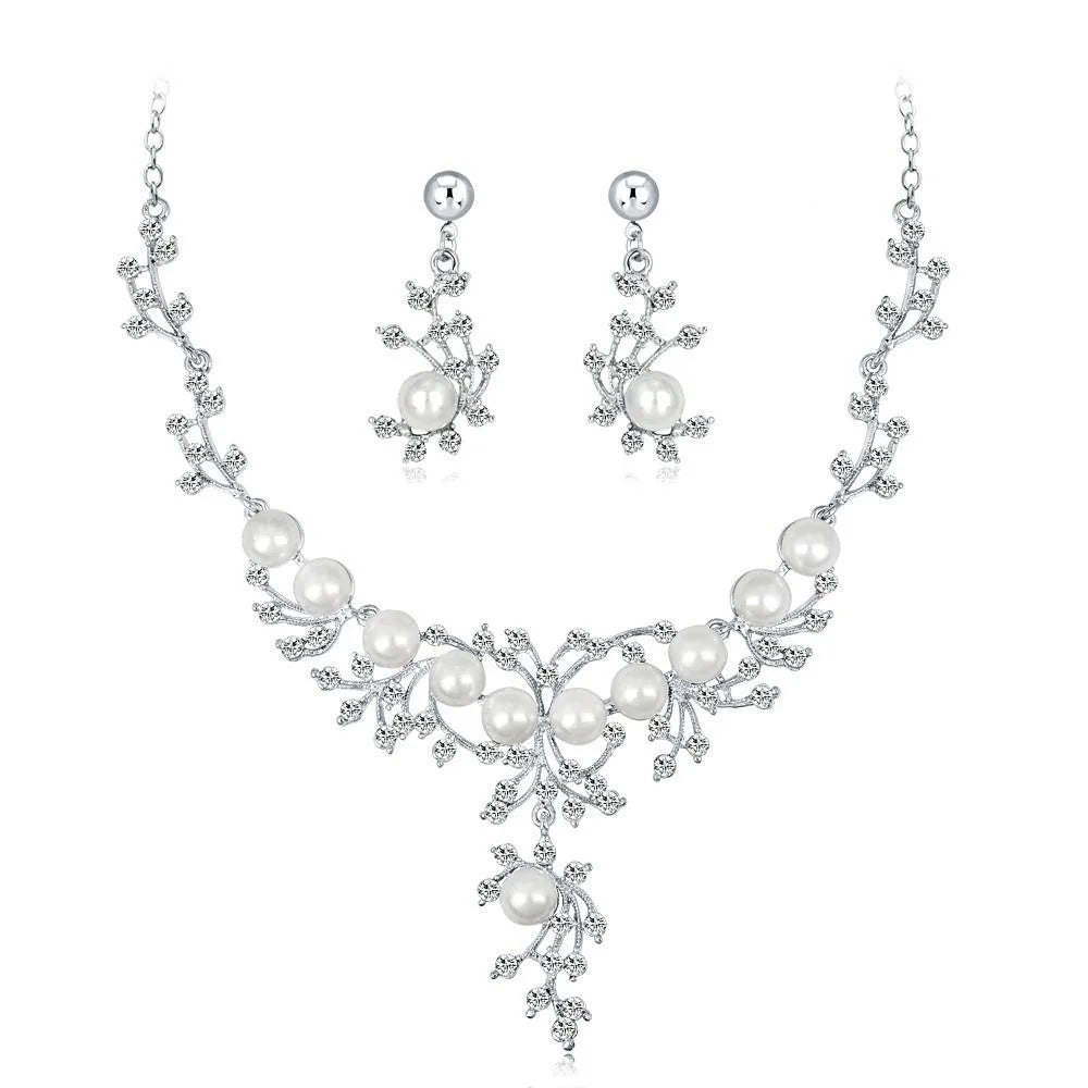 Elegant Pearl Rhinestone Floral Necklace And Earrings Jewelry Set Silver Alloy Bridal Jewelry For Wedding Party