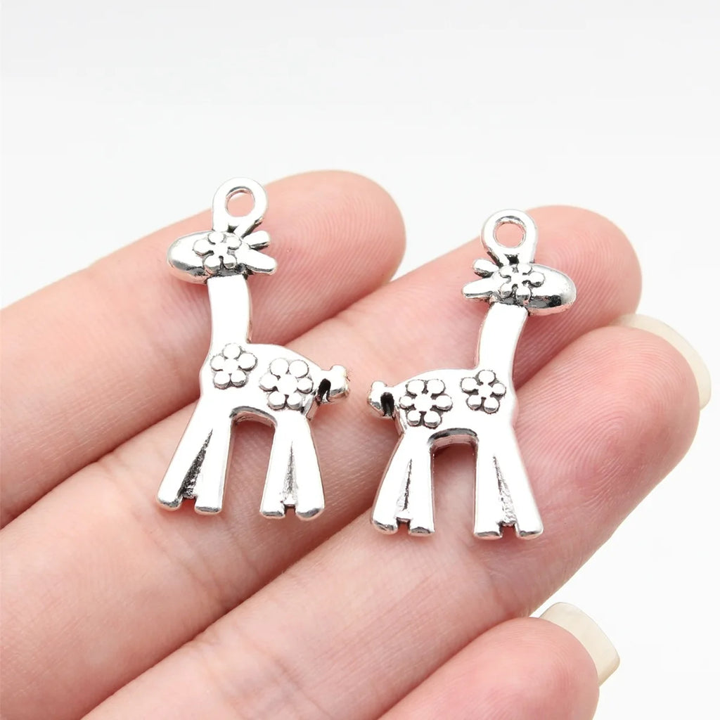 30x16mm 3.7g Multicolor Zinc Alloy Sika Deer charm pendant for animal necklaces and bracelets