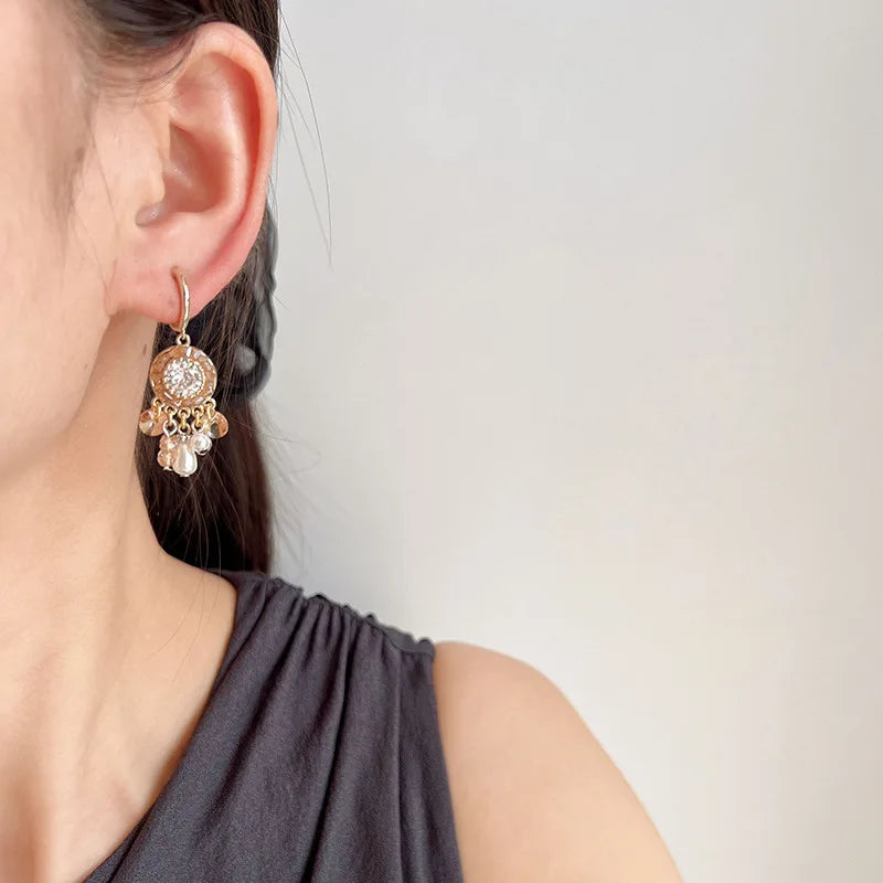 Vintage Spiral Disc Crystal Pearl Tassel Stud & Clip On No Piercing Luxury Alloy Drop Earrings