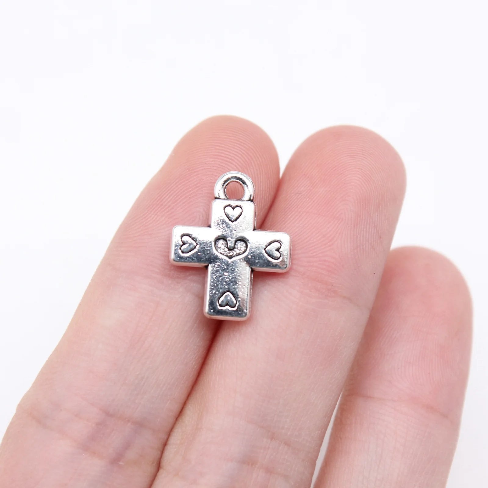 17x14mm 1.39g Multicolor Zinc Alloy Heart Cross Charm Pendant for DIY Jewelry Making