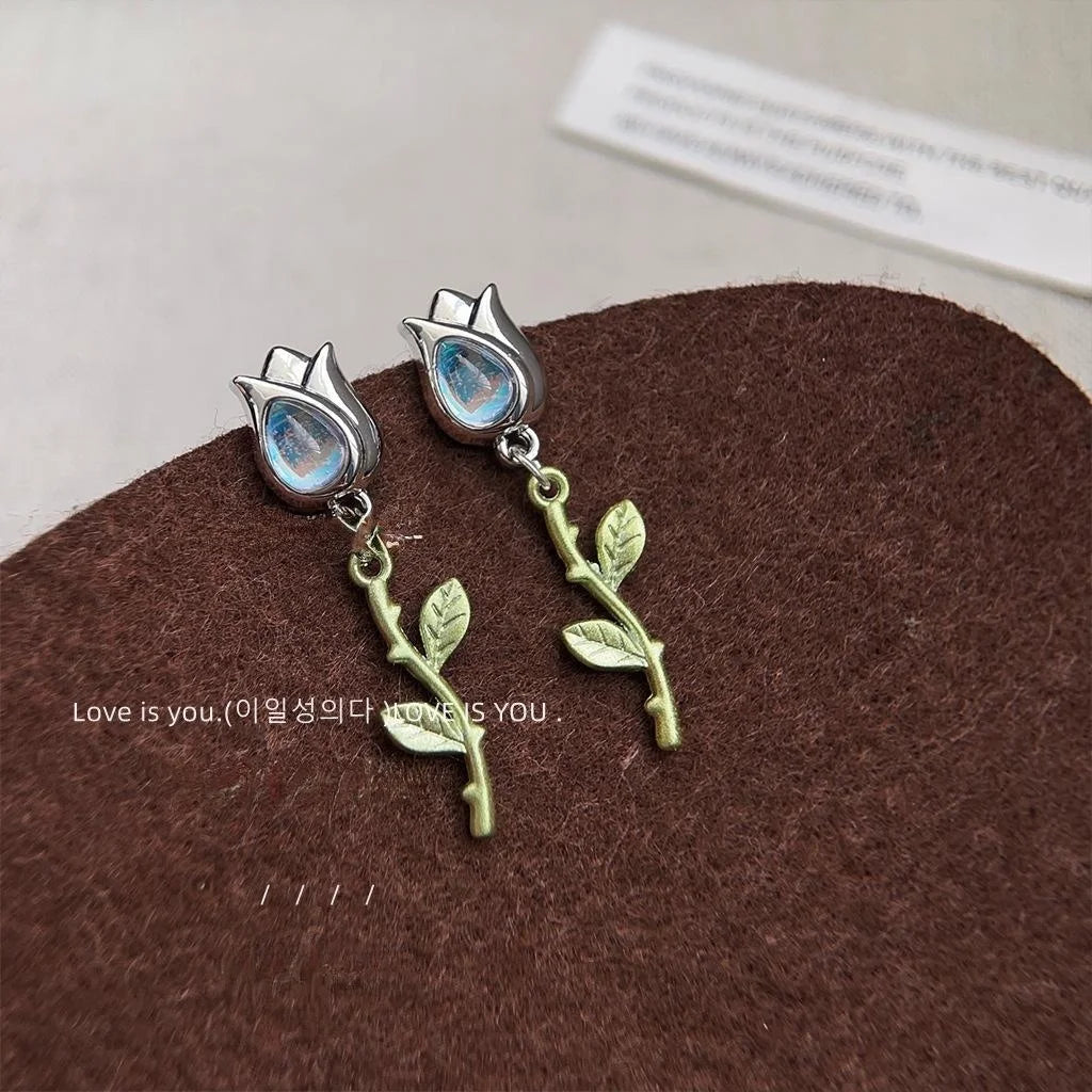 Sweet Cool Copper Tulip Rose Flower Drop Earrings Handmade Futuristic Minimalist Jewelry