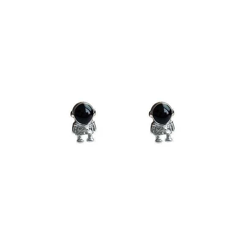 Creative Cute Astronaut Copper Stud Earrings With Silver Plated Pins And Enamel Cartoon Design