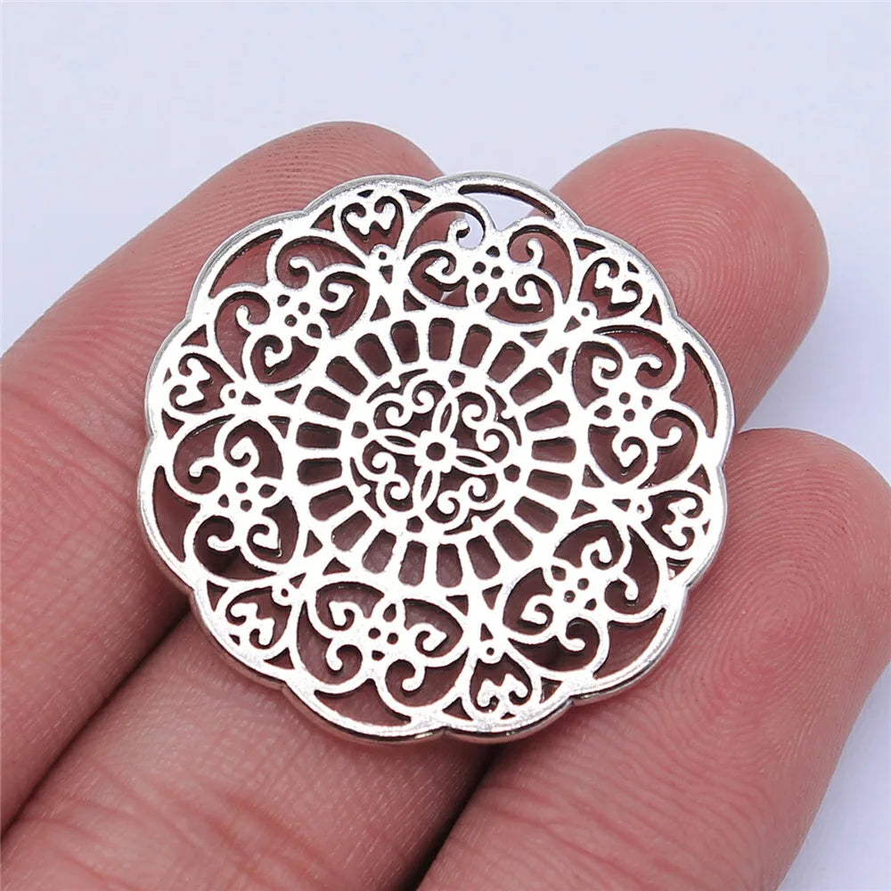 32x32mm 3.9g Multicolor zinc alloy Hollow Flower Filigree charm pendant for DIY earrings necklace