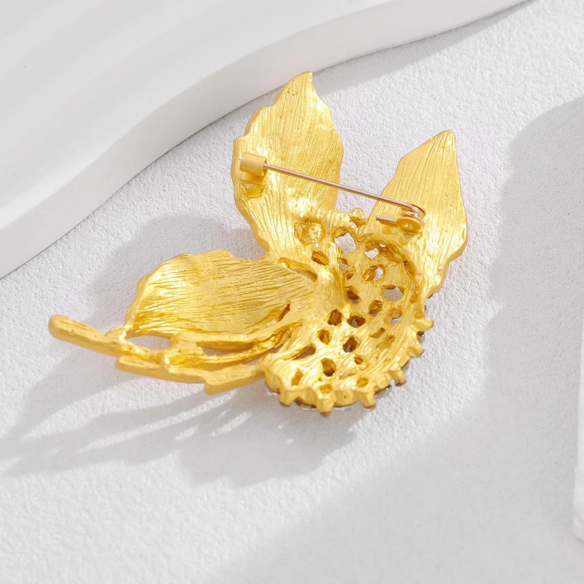 Elegant Gold Alloy Leaf Flower Brooch With Clear Rhinestones, Women's Lapel Pin Corsage Gift