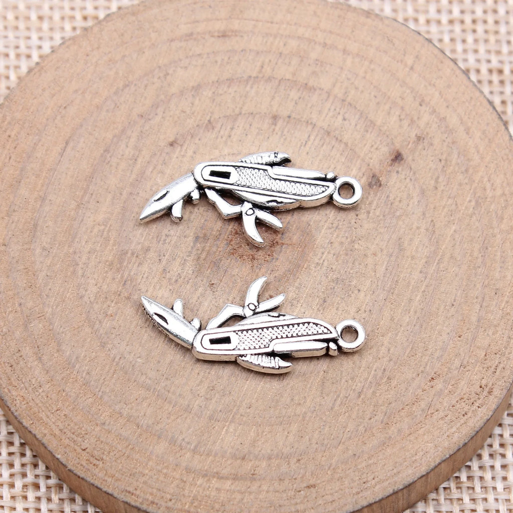 25x11mm 1.5g Antique Silver Zinc Alloy Folding Knife Charm Pendant for DIY Tool Theme Jewelry Making