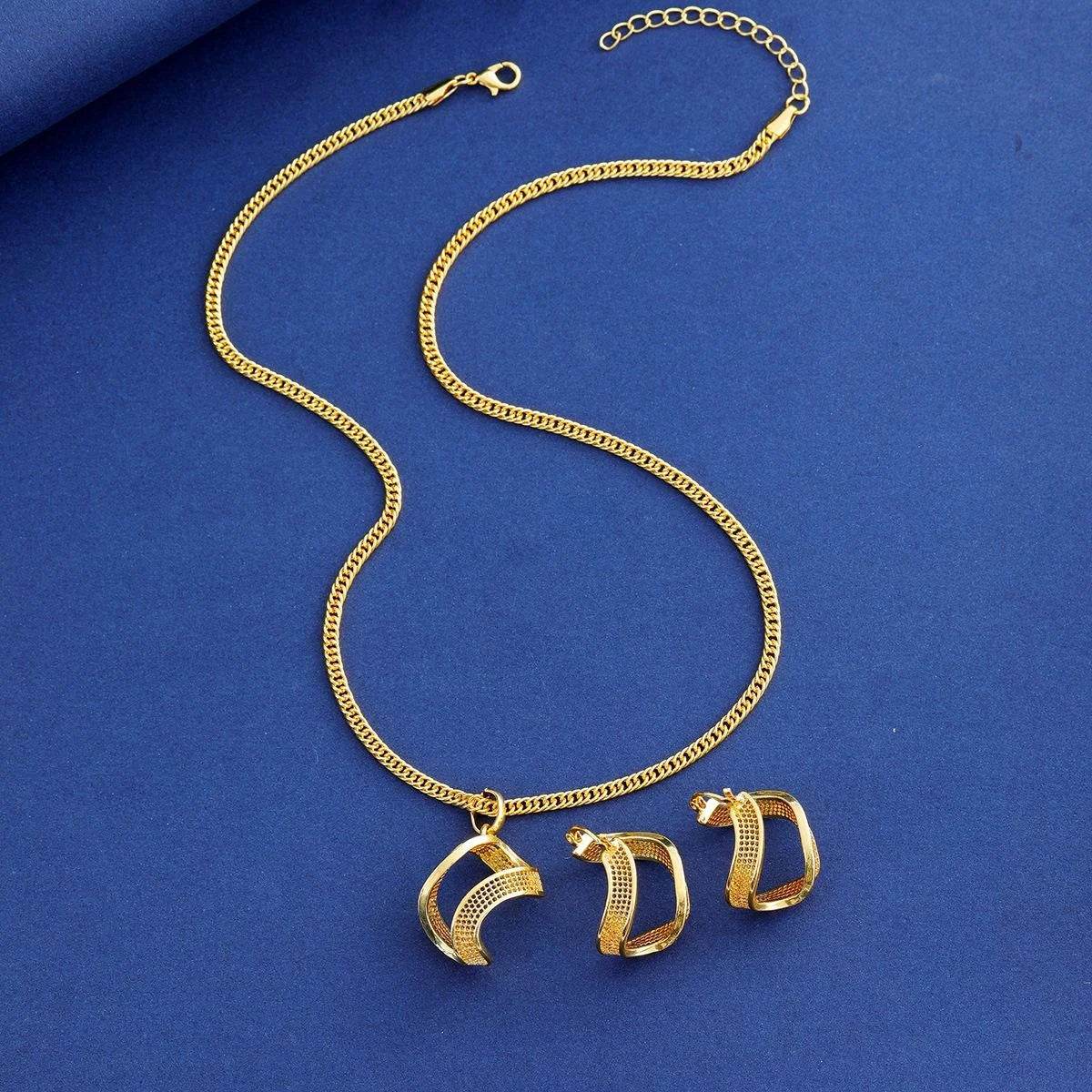24K Gold Plated Alloy Twisted Geometric Earrings And Necklace Jewelry Set, Luxury Bridal Wedding Party Gift