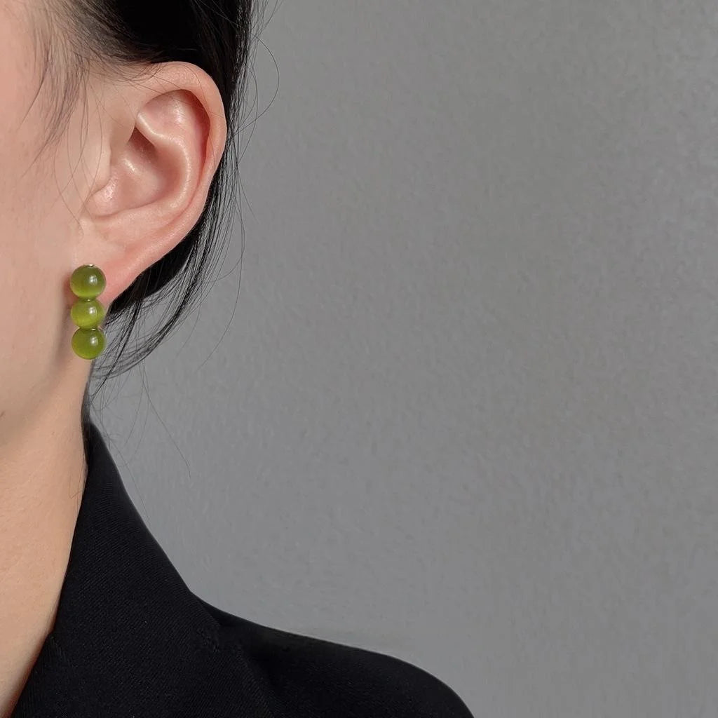 Fresh Forest Style Glass Cat Eye Stone Round Geometric Stud Earrings With Silver Plated Pins