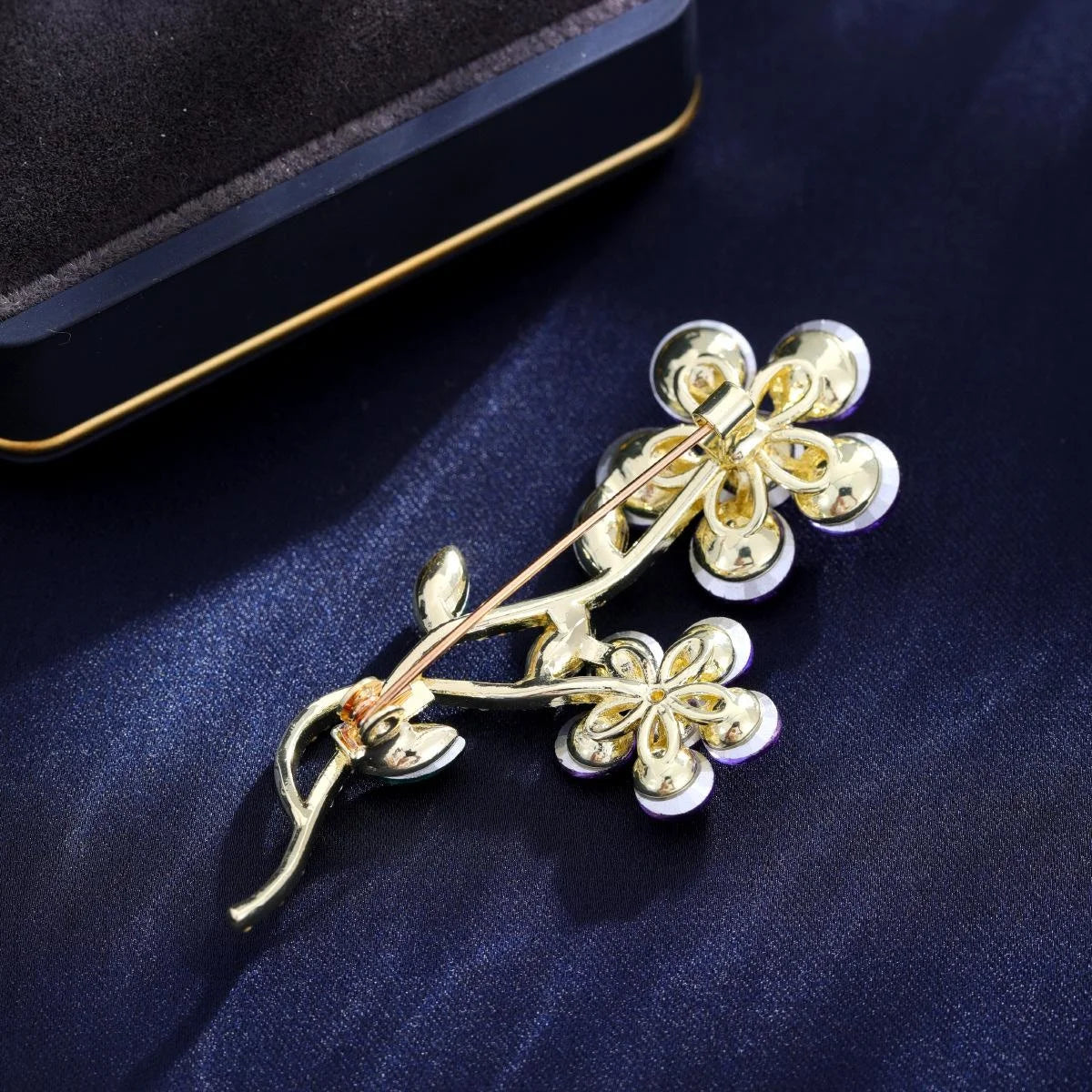 Elegant Purple Crystal Flower Brooch With Rhinestone Stem, Green Leaf Lapel Pin Corsage Gift