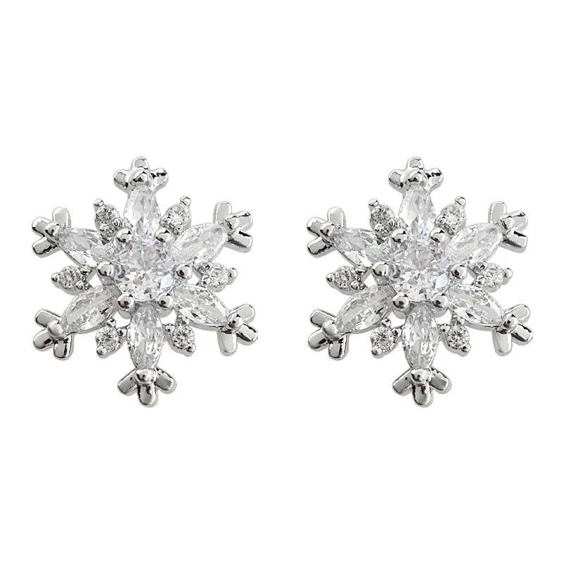 Sweet Zircon Snowflake Stud Earrings Silver Plated Needle Winter Floral Jewelry