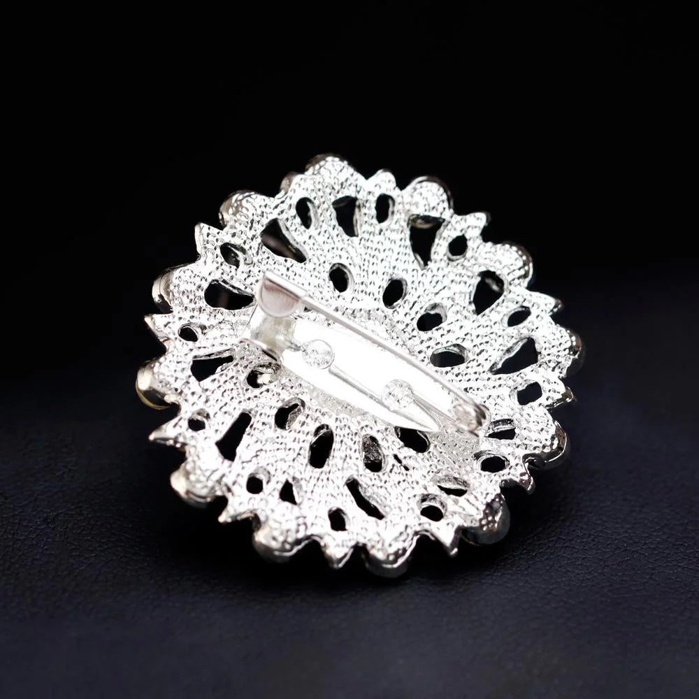 Elegant Silver Alloy Rhinestone Hollow Heart Flower Brooch For Women Lapel Pin Corsage Suit Accessory