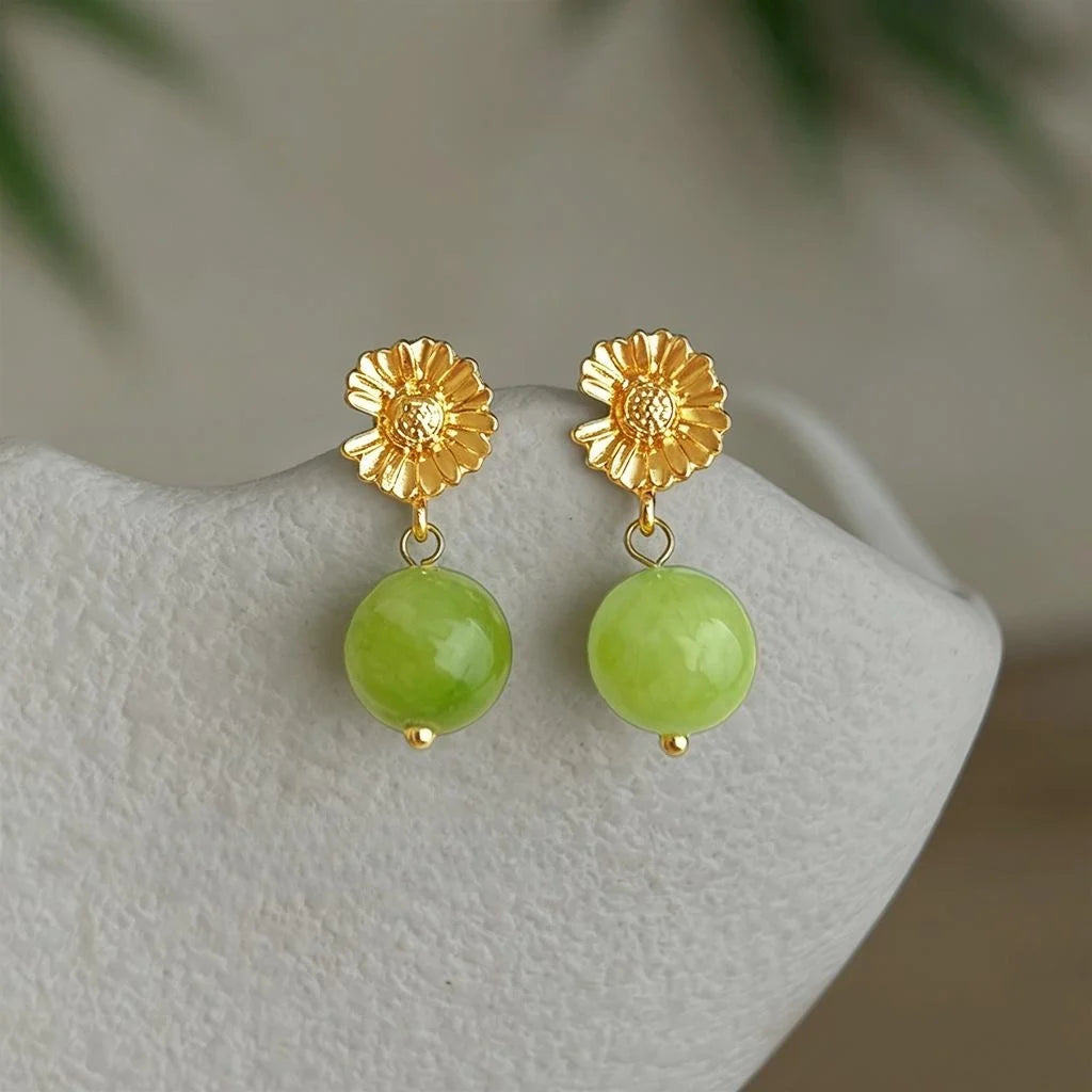 Forest Style Green Daisy Natural Stone Drop Earrings, Eco Friendly Copper Handmade Floral Jewelry