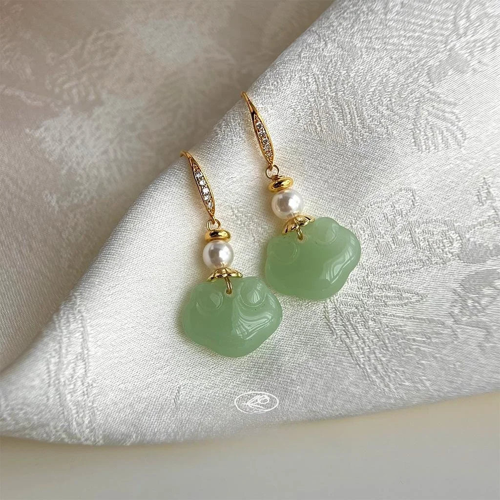 New Chinese Ethnic Handmade Glass Pearl Auspicious Cloud Ruyi Longevity Lock Drop Earrings