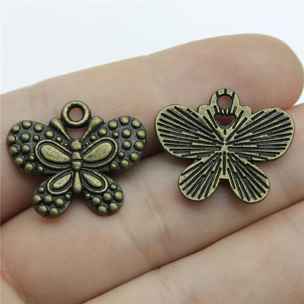 24x21mm 1.8g Antique Bronze Zinc Alloy Butterfly Charm Pendant for DIY Necklace Bracelet Making