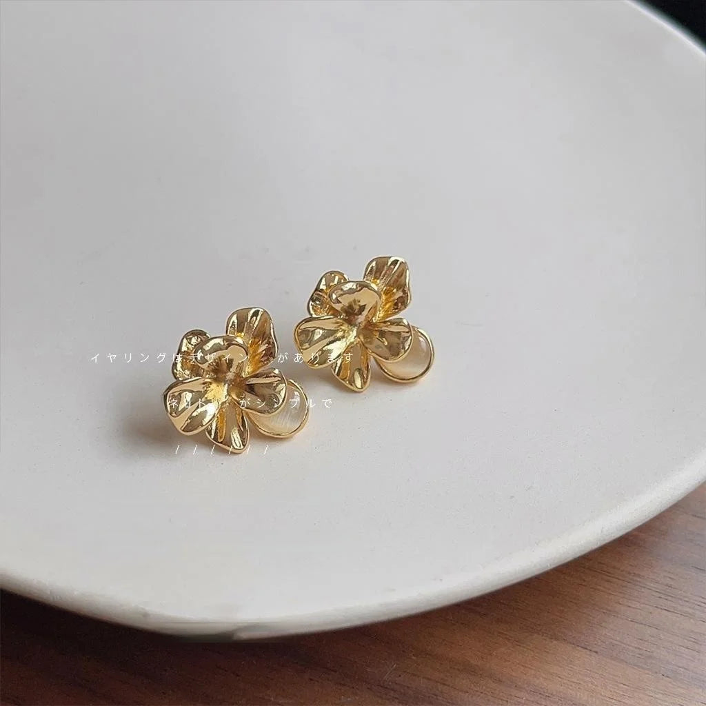 14K Plated Copper Flower Glass Cat Eye Stone Stud Earrings Light Luxury 3D Floral Jewelry