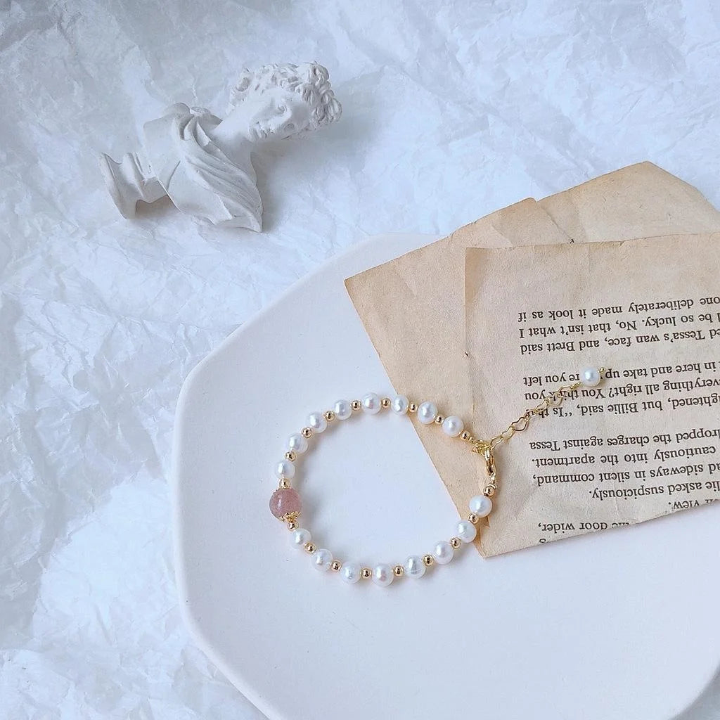 Handmade Natural Freshwater Pearl Geometric Bracelet For Women Fashion Light Luxury Jewelry