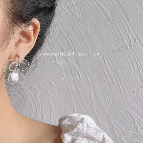 Creative Transparent Acrylic Flower Drop Earrings for Women Fresh Style Multi-Way Ear Cuff Jewelry