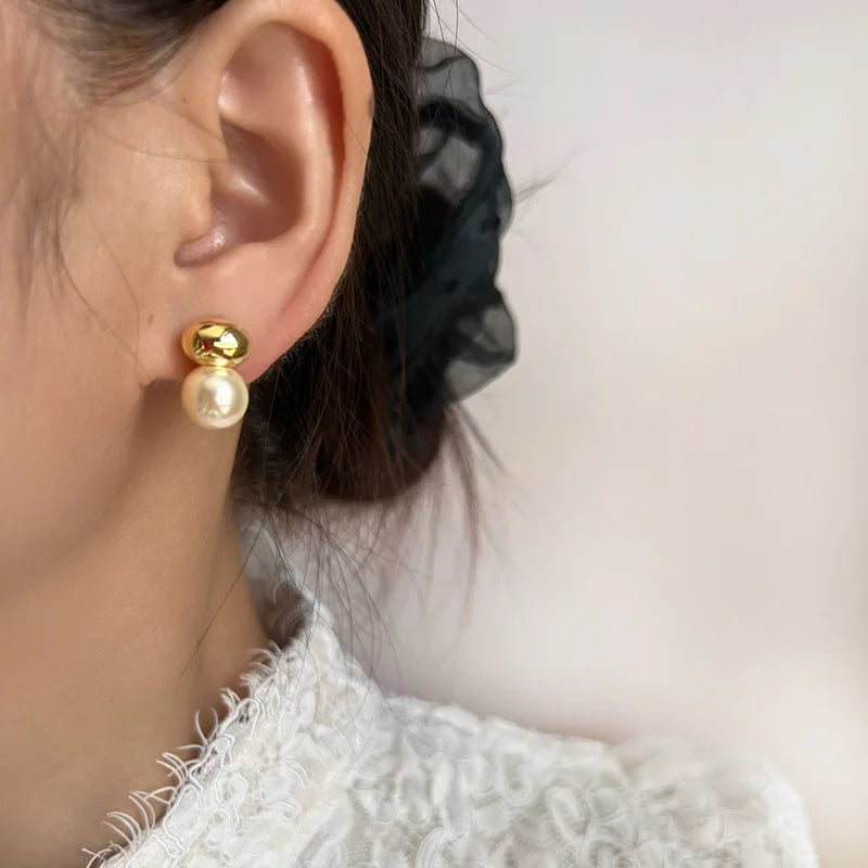 Elegant Pearl Gold Alloy Spiral Coil Bean Stud & Clip On No Piercing Minimalist Fashion Earrings