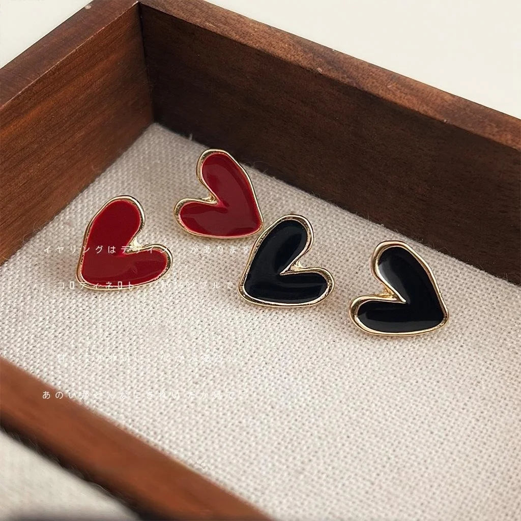 14K Plated Copper Heart Stud Earrings, Minimalist Vintage Light Luxury Enamel Jewelry