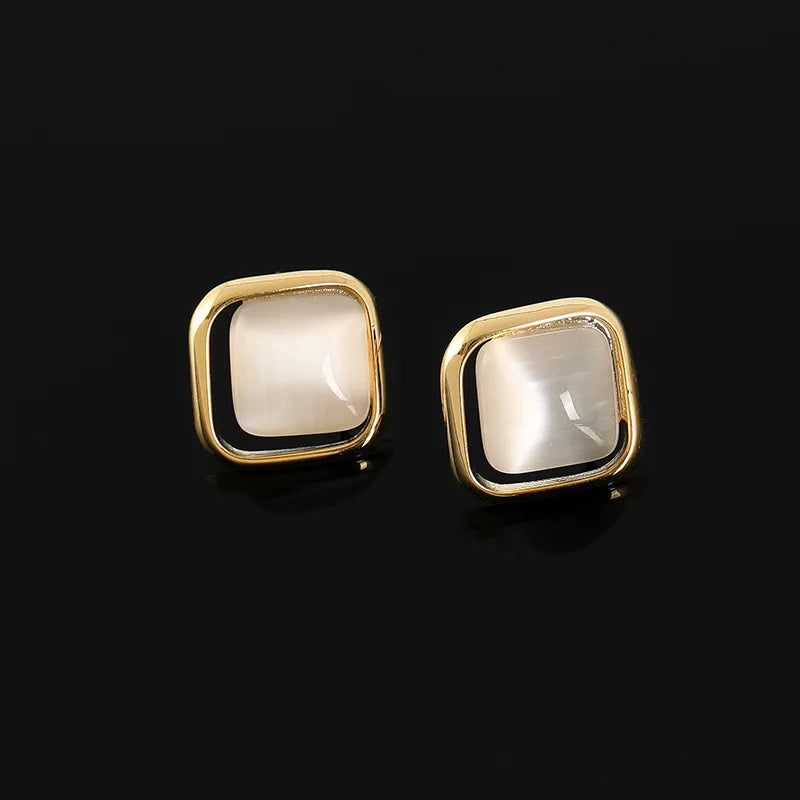 Elegant Luxury Square Cat Eye Stone Gold Alloy Stud & Clip On No Piercing Geometric Earrings
