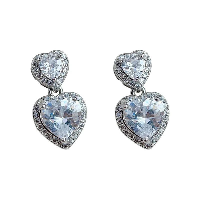 Light Luxury Heart Zircon Stud Earrings Silver Plated Copper Sparkling Elegant Jewelry