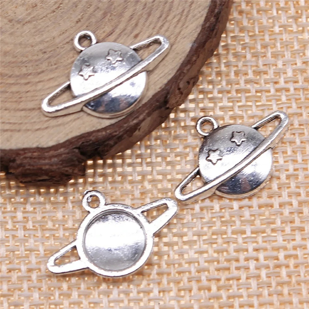 19x13mm 0.7g Zinc Alloy Saturn Planet Charm Pendant for Solar System Necklace Bracelet DIY Jewelry